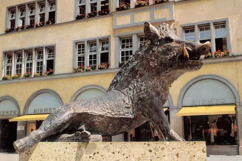 Martin Mayer. Sculptures. The emblematic animals.