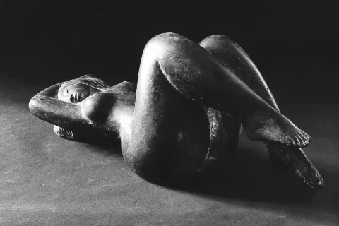 Martin Mayer. Sculptures. The iconic nudes.